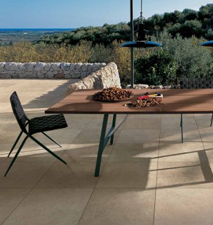 Carrelage exterieur sur plot Pierre beige