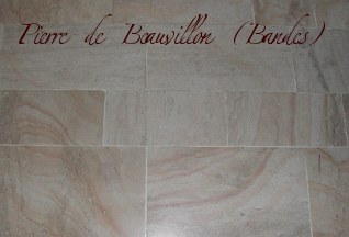 Dallage en pierre de Beauvillon