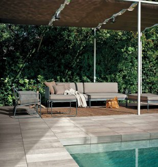 Dallage terrasse effet bois lame parquet gris clair